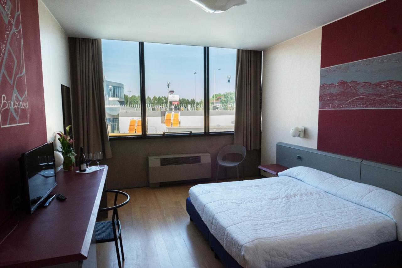 Alba Hotel ภายนอก รูปภาพ